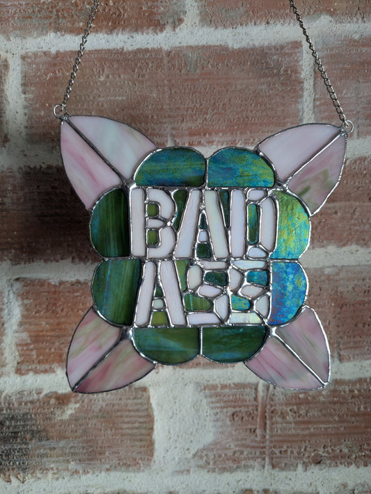 Vitraux sauvages - BADASS - vente et précommande vert et rose