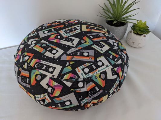 ZAFU coussin de méditation - YOGA - Coton BIO - K7 audio rétro