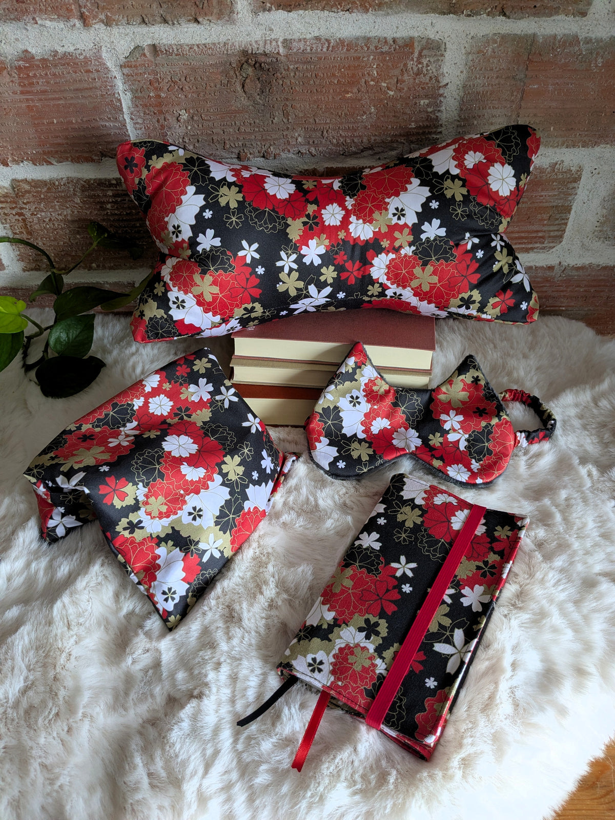 Coussin de lecture, masque pour les yeux, bouillotte sèche, protege livre