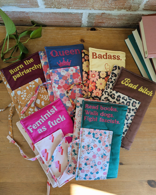 Collection pochette livres féministes