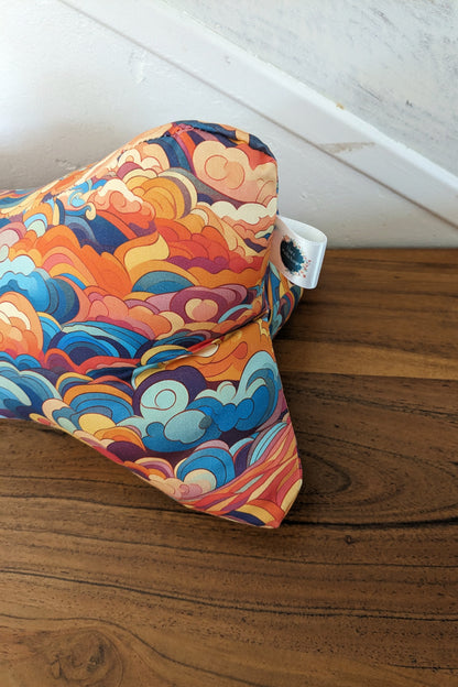 Coussin Os de lecture - Confort et support de lecture - Coton BIO - motif coucher de soleil DREAMS