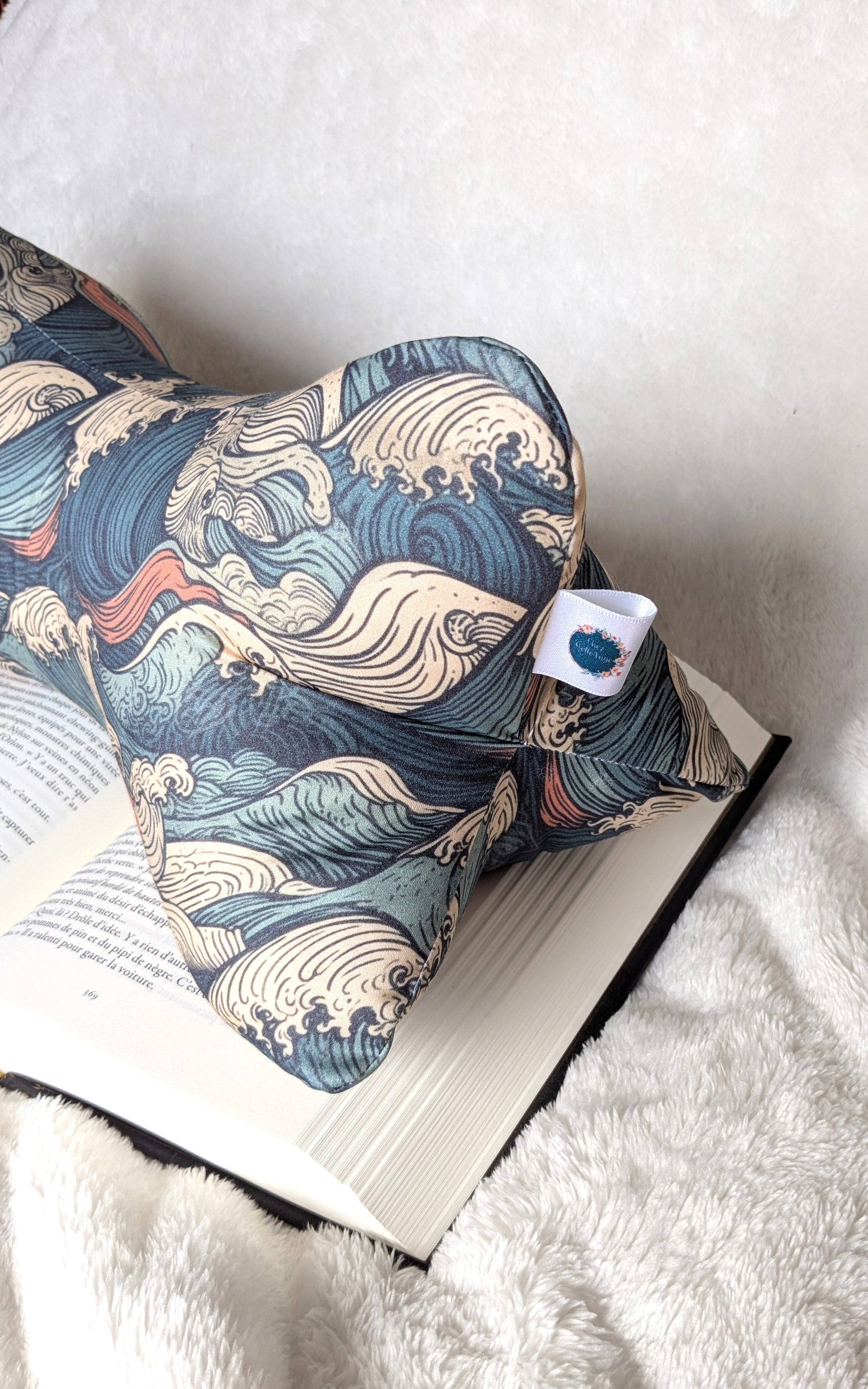 Accessoire de lecture motif hokusai
