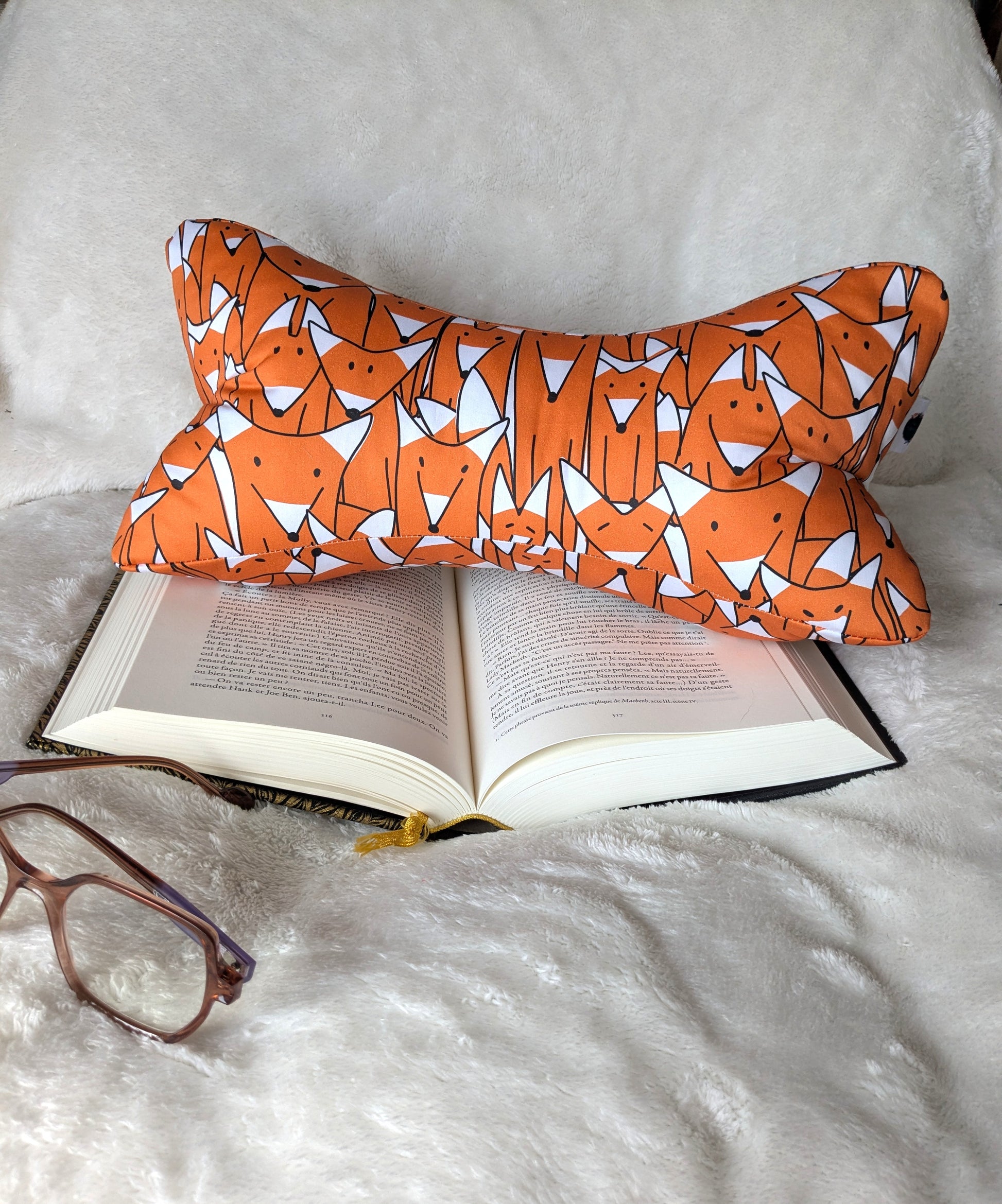 Coussin de lecture motif renard