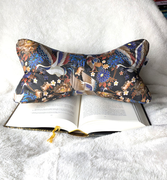 COussin de lecture style japonais grues