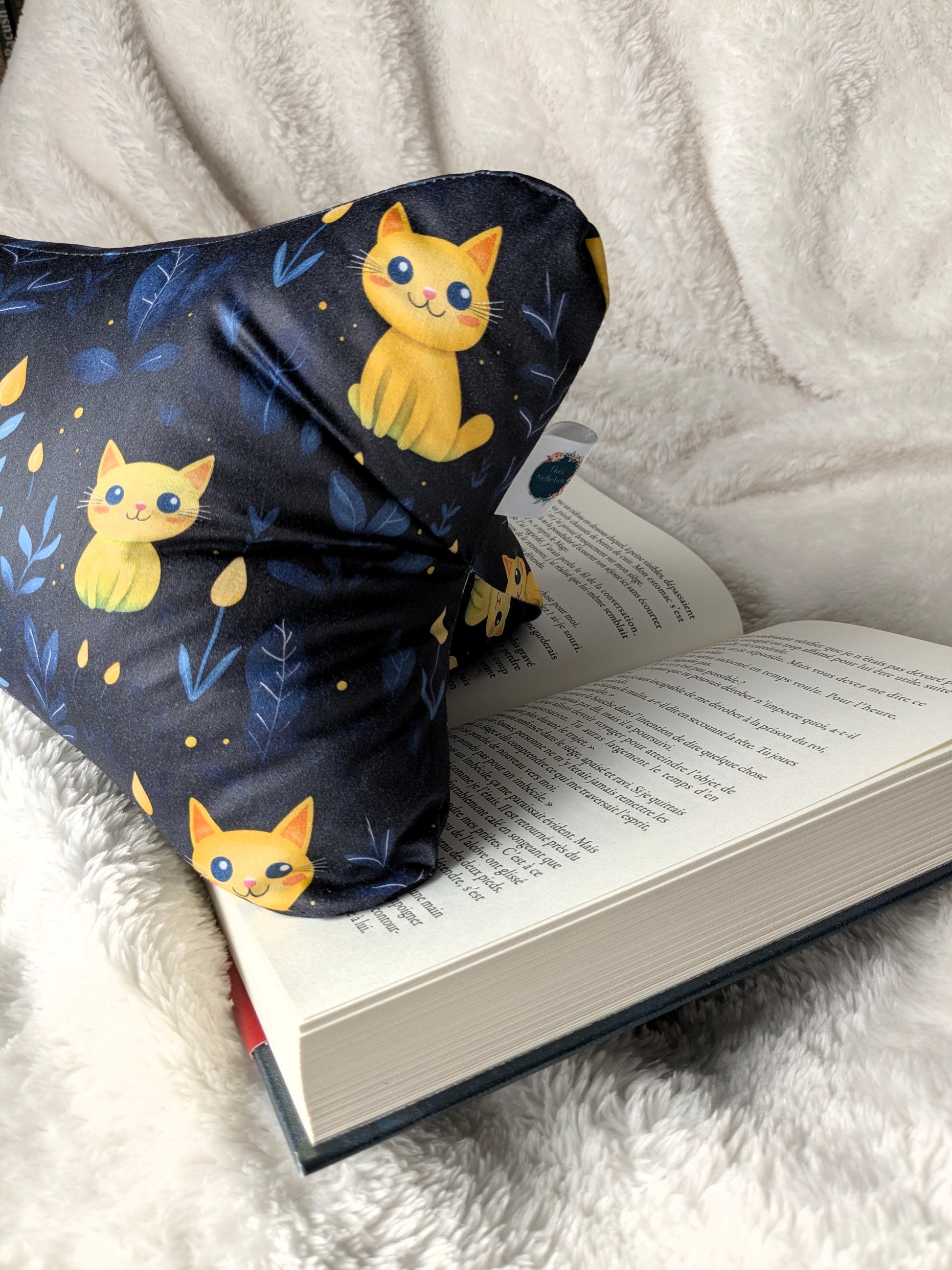 Coussin de lecture chat