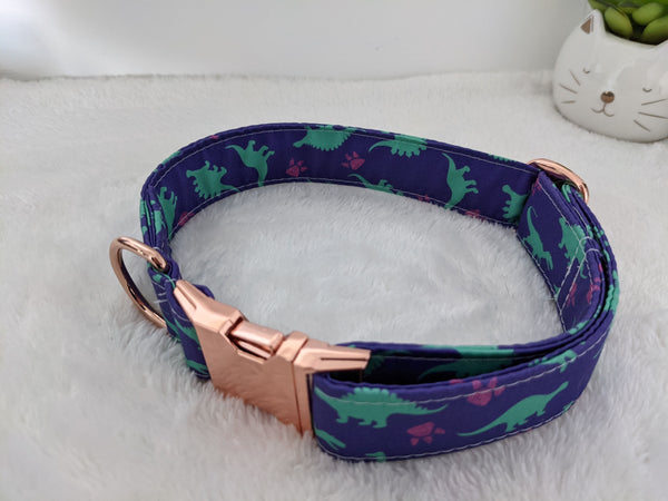 Accessoires animaux colliers chien ou chat, harnais, bandana, laisse, attache ceinture - coton BIO - Dinosaures Violet vert rose