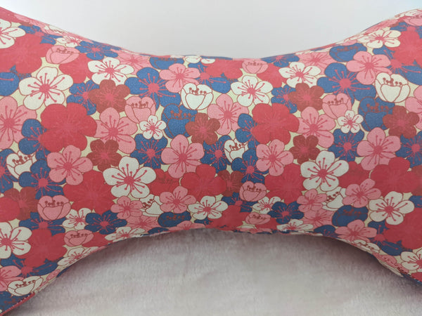Coussin de lecture et protège livre ajustable - motif BLOOM - Fait main en France