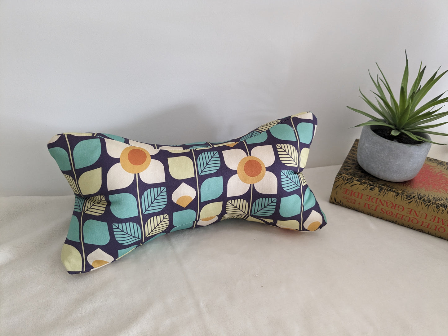 Accessoires de lecture - Coussin de lecture et protège livre ajustable MAMIE MARGUERITE