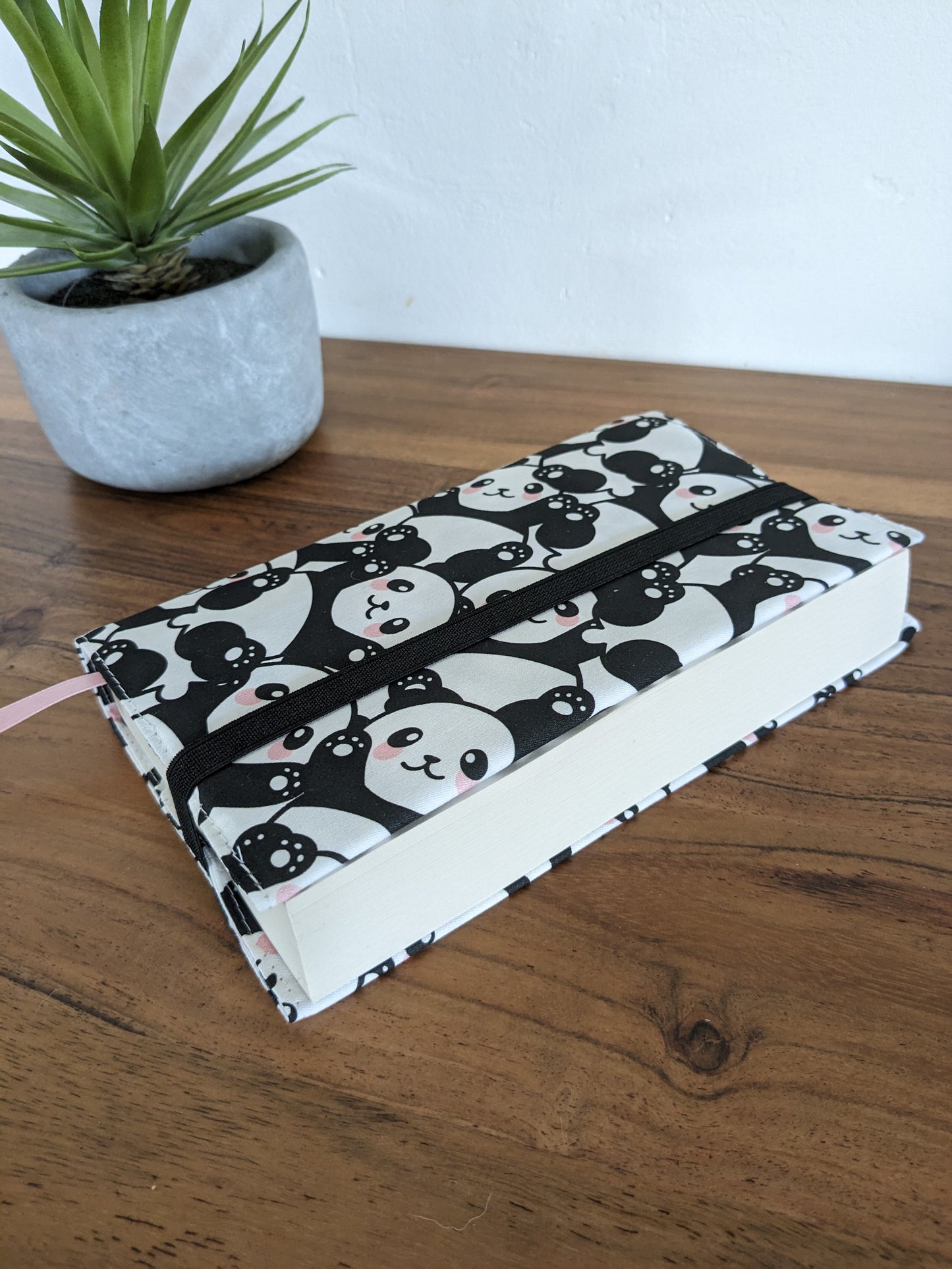 Accessoires de lecture - Coussin de lecture et protège livre ajustable PANDAS