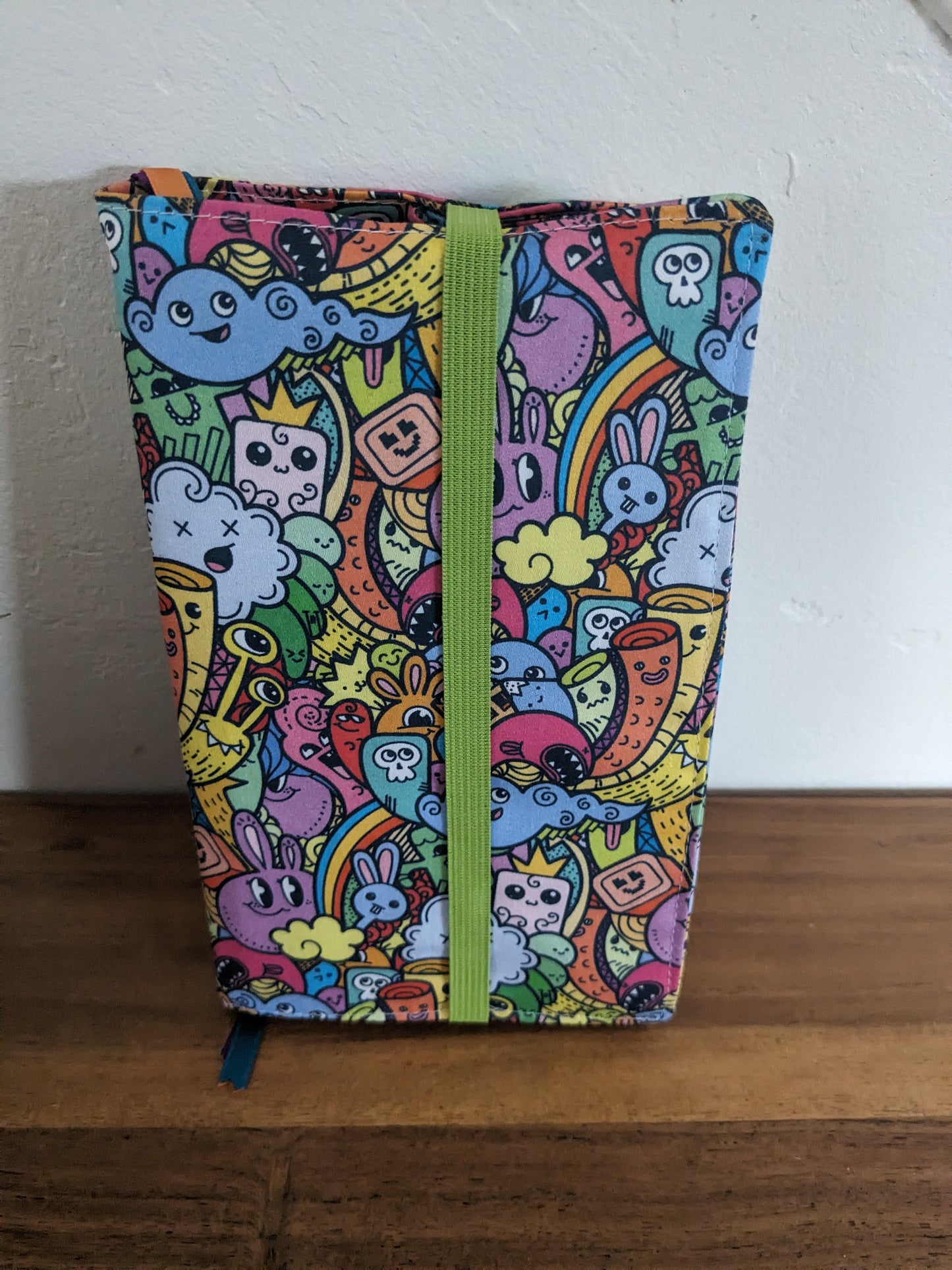 Accessoires de lecture - Coussin de lecture et protège livre ajustable ZAZOU