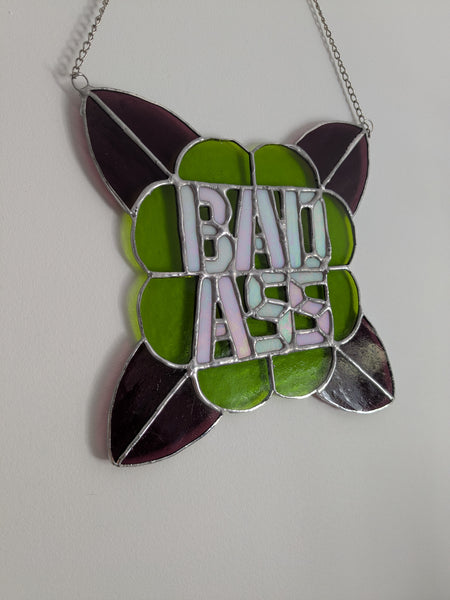 Vitraux sauvages - offre de lancement - BADASS Vert Prune