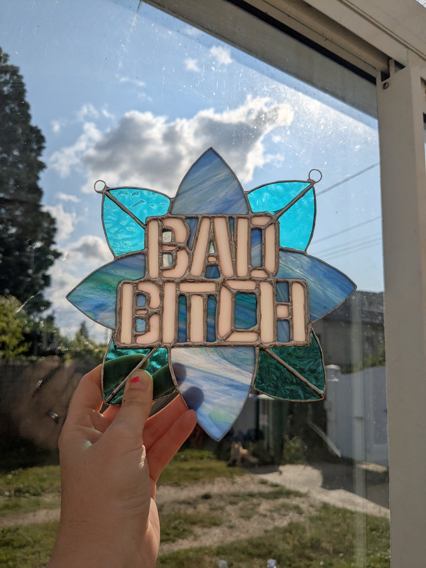 Vitraux sauvages - LANCEMENT BADBITCH - vente et précommande bleu