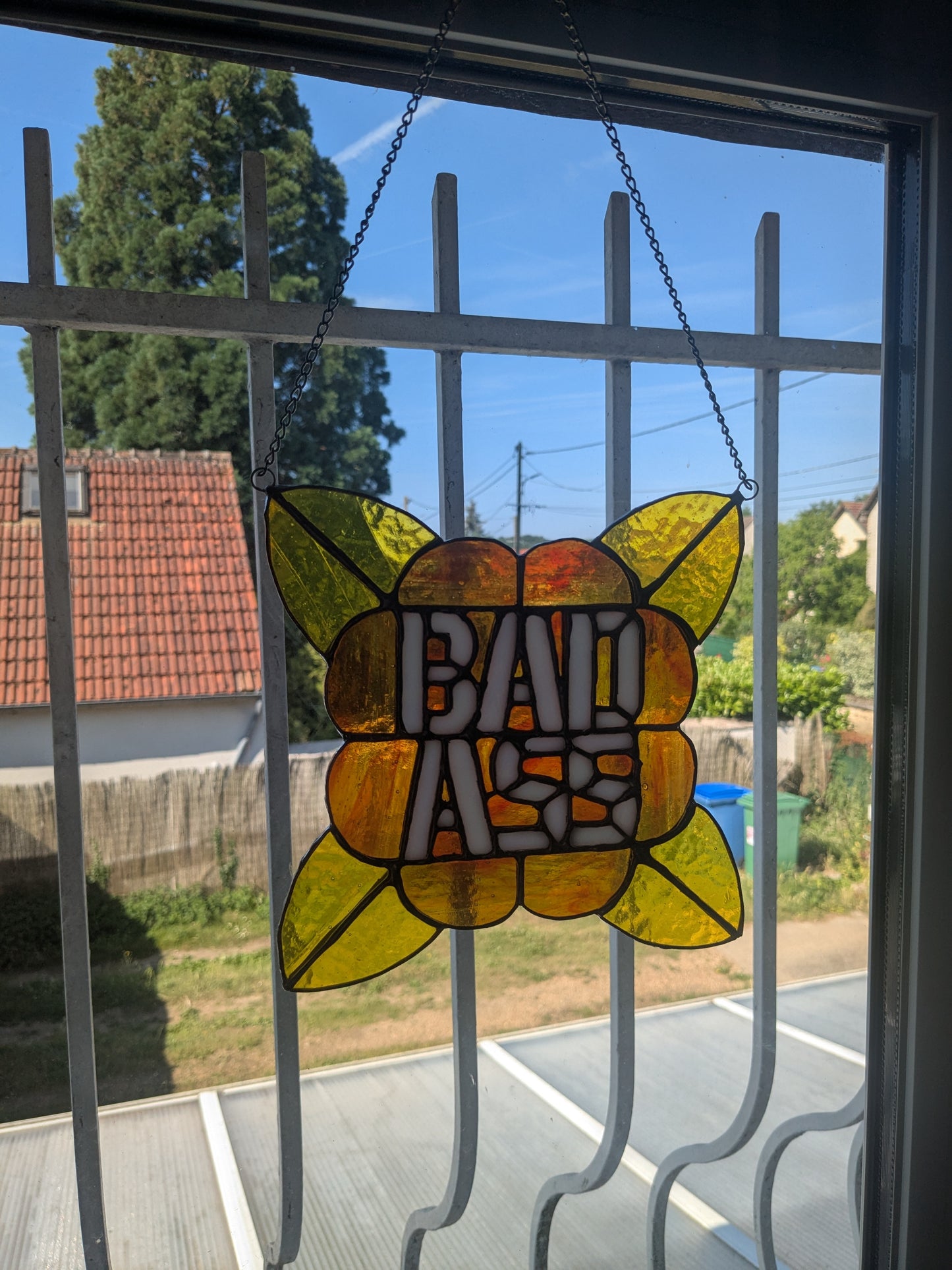 Vitraux sauvages - BADASS - vente et précommande Feu