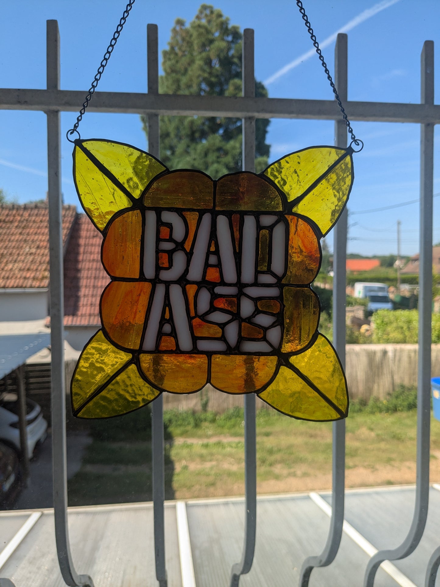 Vitraux sauvages - BADASS - vente et précommande Feu