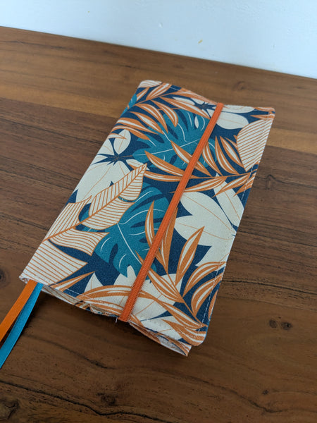 Coussin de lecture & Protège-livre ajustable – Motif Jungle bleu| Fait main