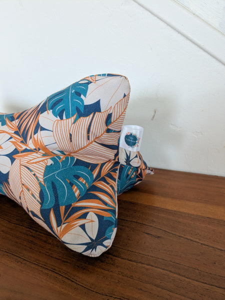 Coussin de lecture & Protège-livre ajustable – Motif Jungle bleu| Fait main