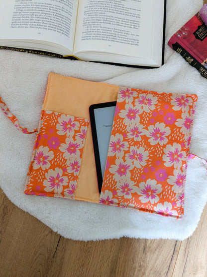 Pochette liseuse motifs fleurs hawai rose orange