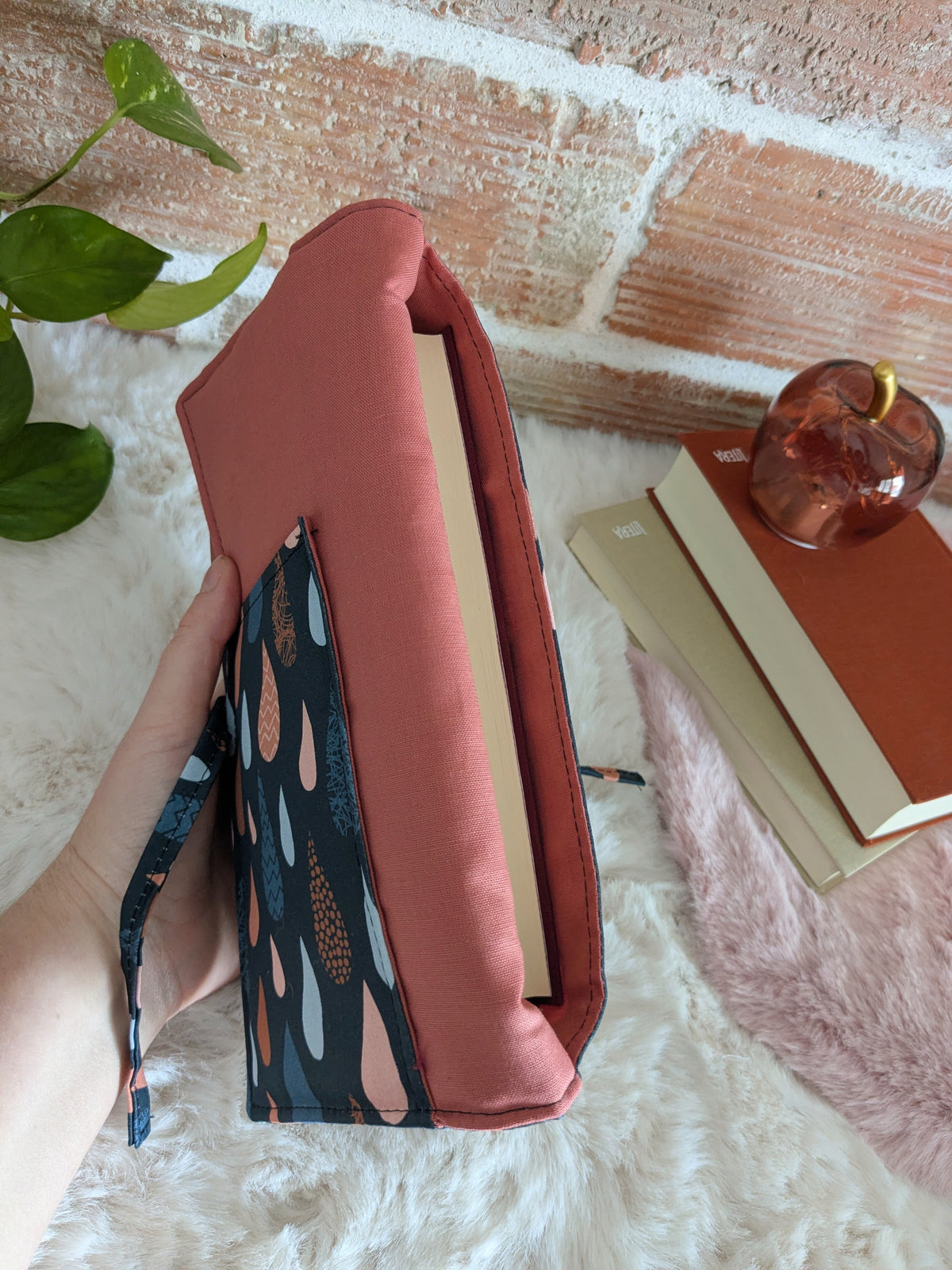 Etui de protection livre epaisse