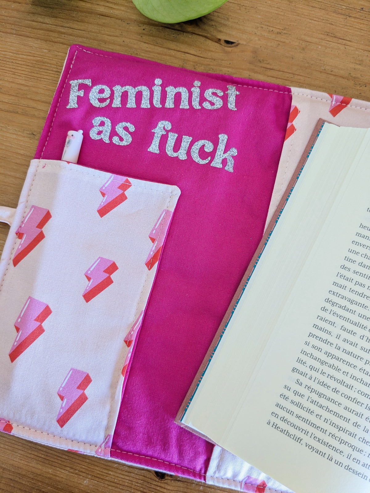 Protege livre feminist as fuck