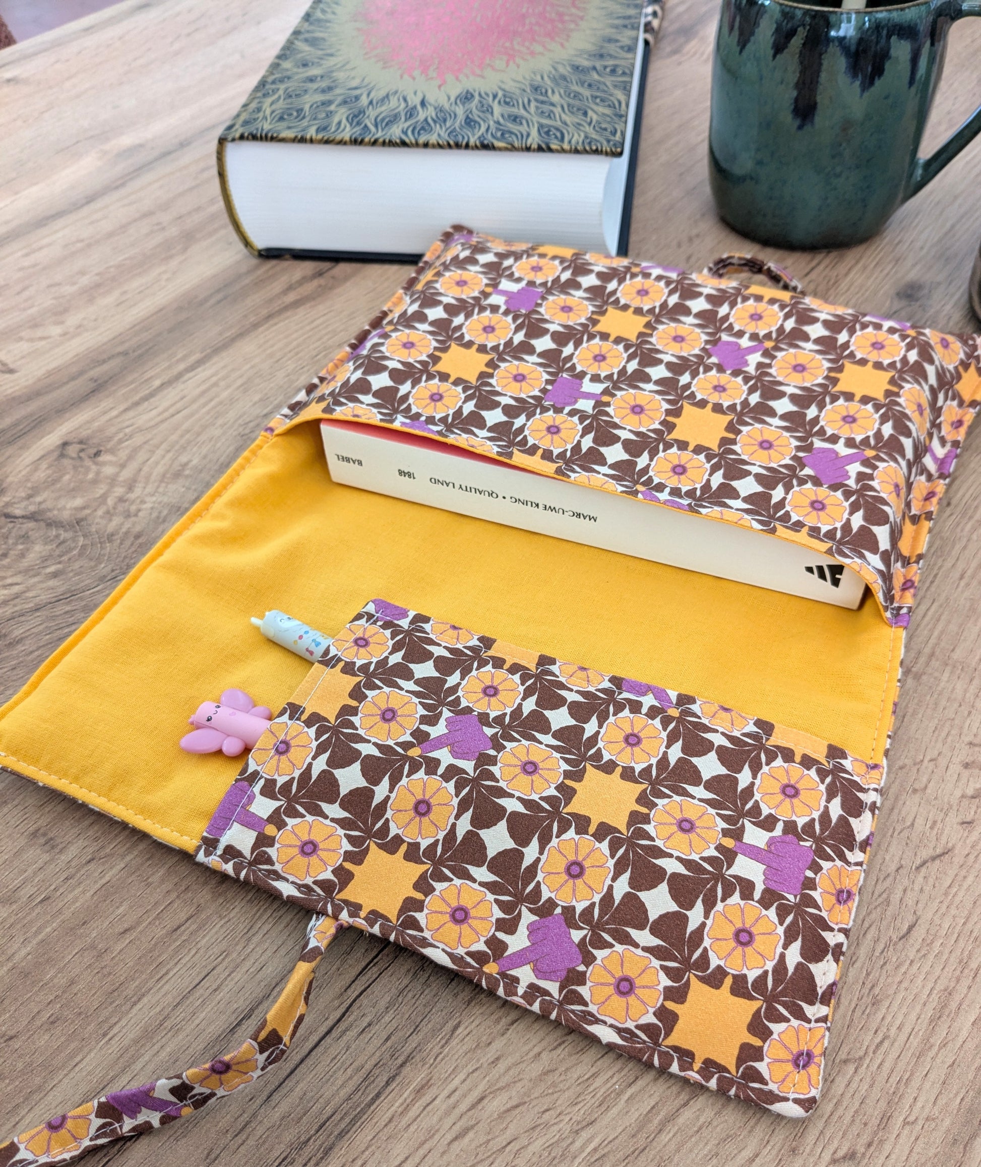 Pochette de rangement livre