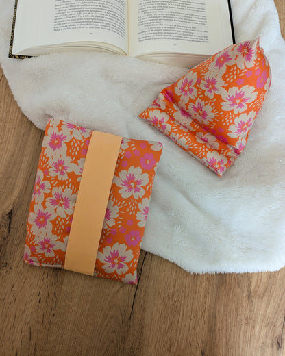 Pochette de protection et transport molletonnée pour liseuse personnalisable - Motifs fleurs rose fond orange Summer