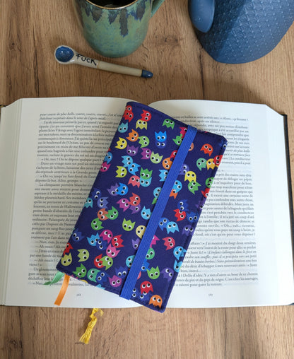 protege livre en tissu ajustable motif gaming pacman rétro