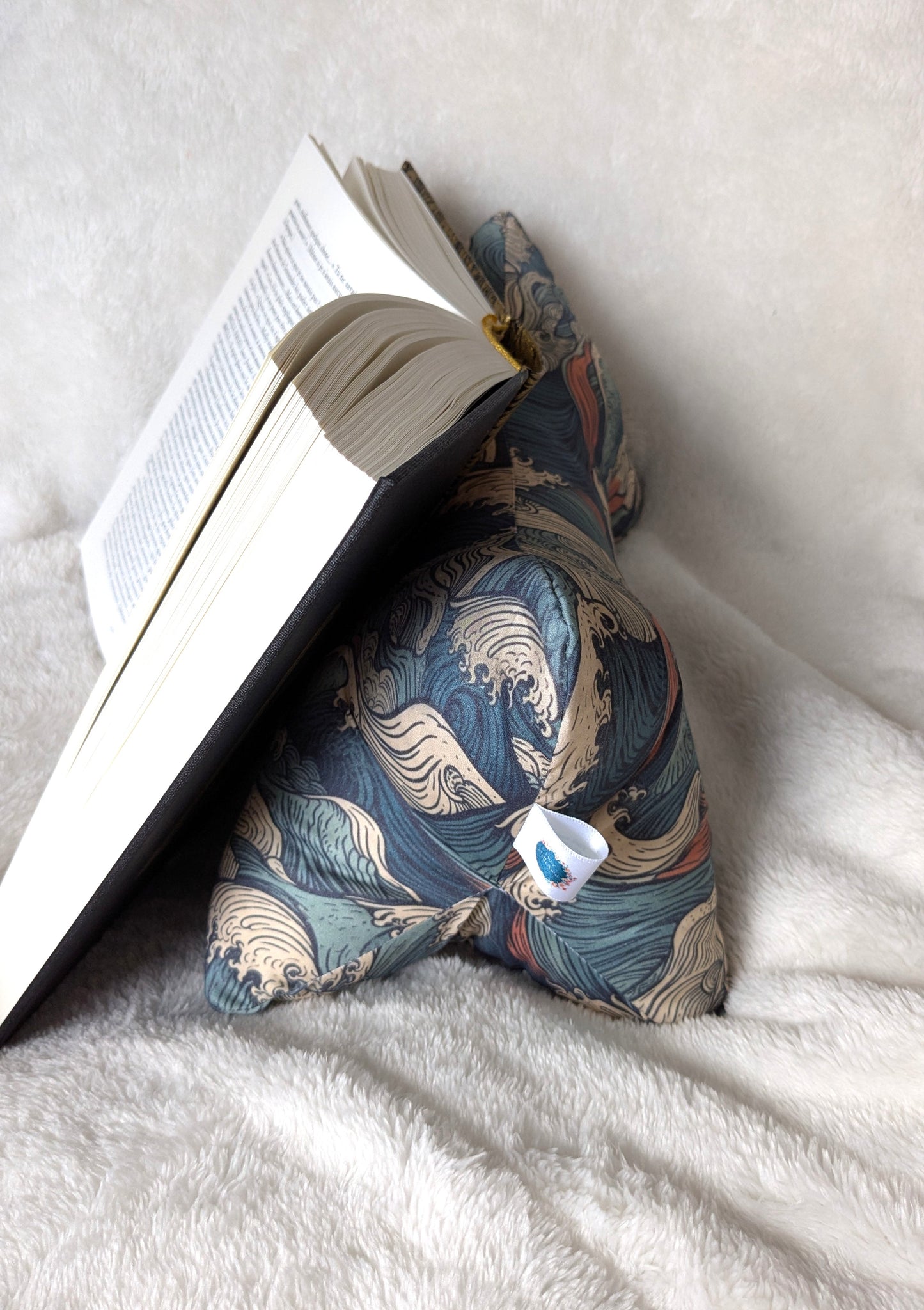 Os de lecture - Confort et support de lecture - Coton BIO - Motif Vague Hokusai