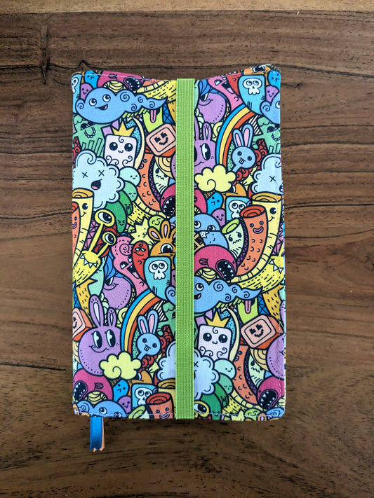 Protège livre en tissu ajustable format poche à grand format - Motif doodle cartoon, multicolore ZAZOU