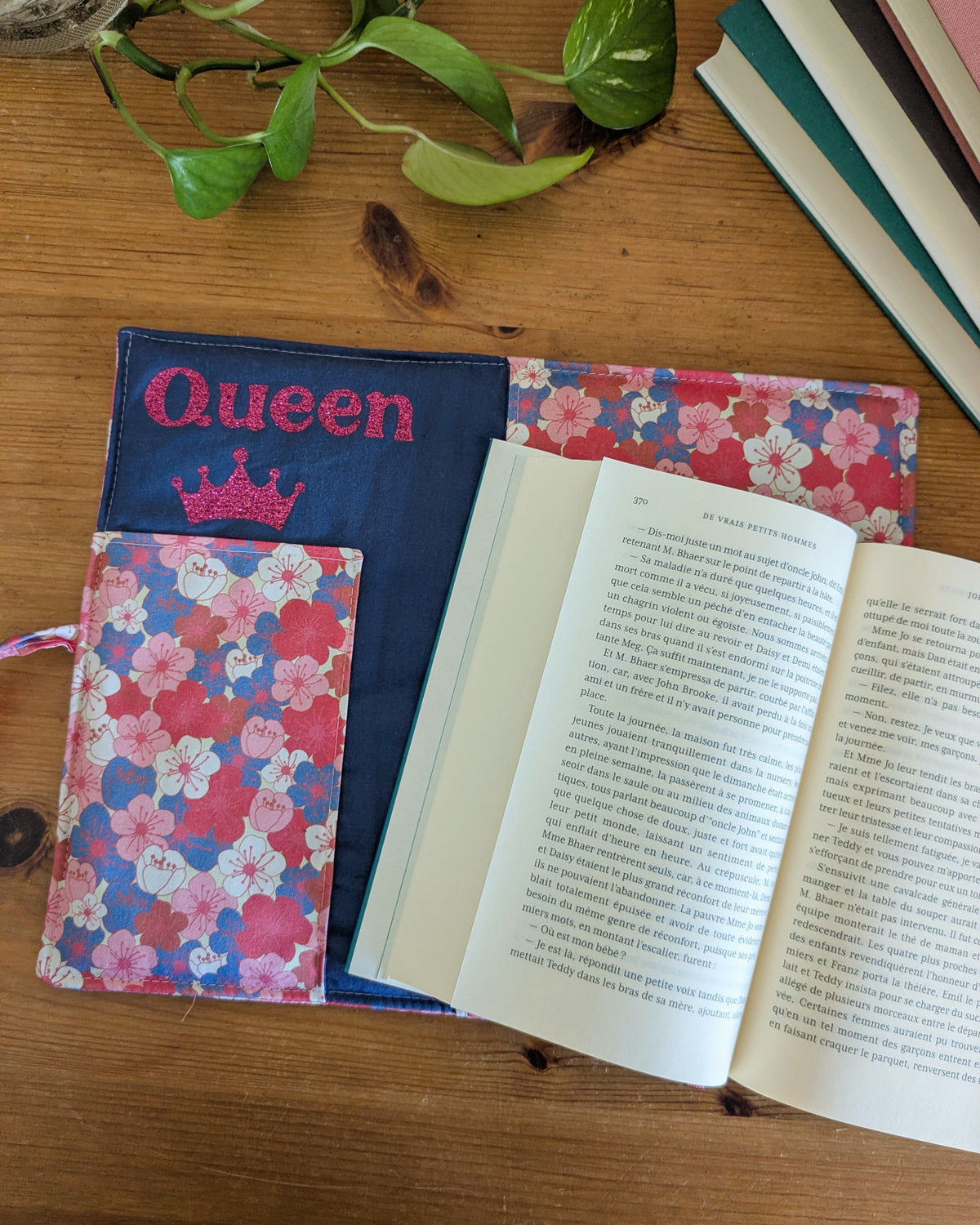 Pochette livre personnalisable queen