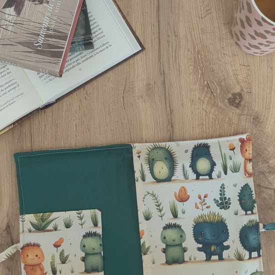 Pochette livre liseuse plant lovers