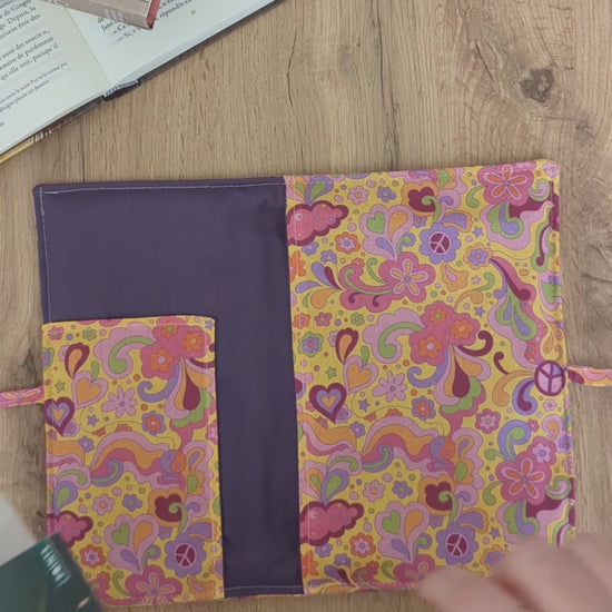 Pochette livre artisanale peace and love