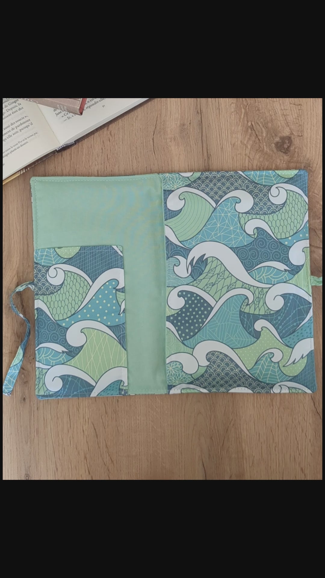 pochette livre de poche