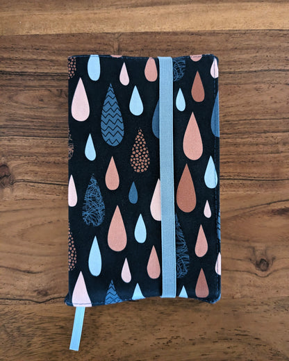 protege-livre-poche-manga-tissu-gouttes-pluie