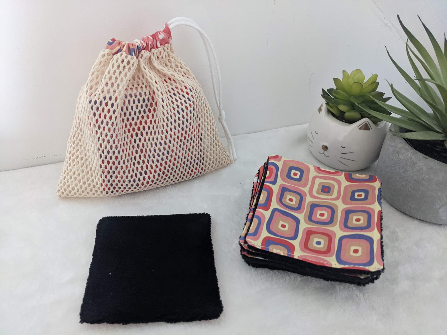 Lot de 8 lingettes lavables en coton BIO avec filet de rangement / lavage esprit seventies