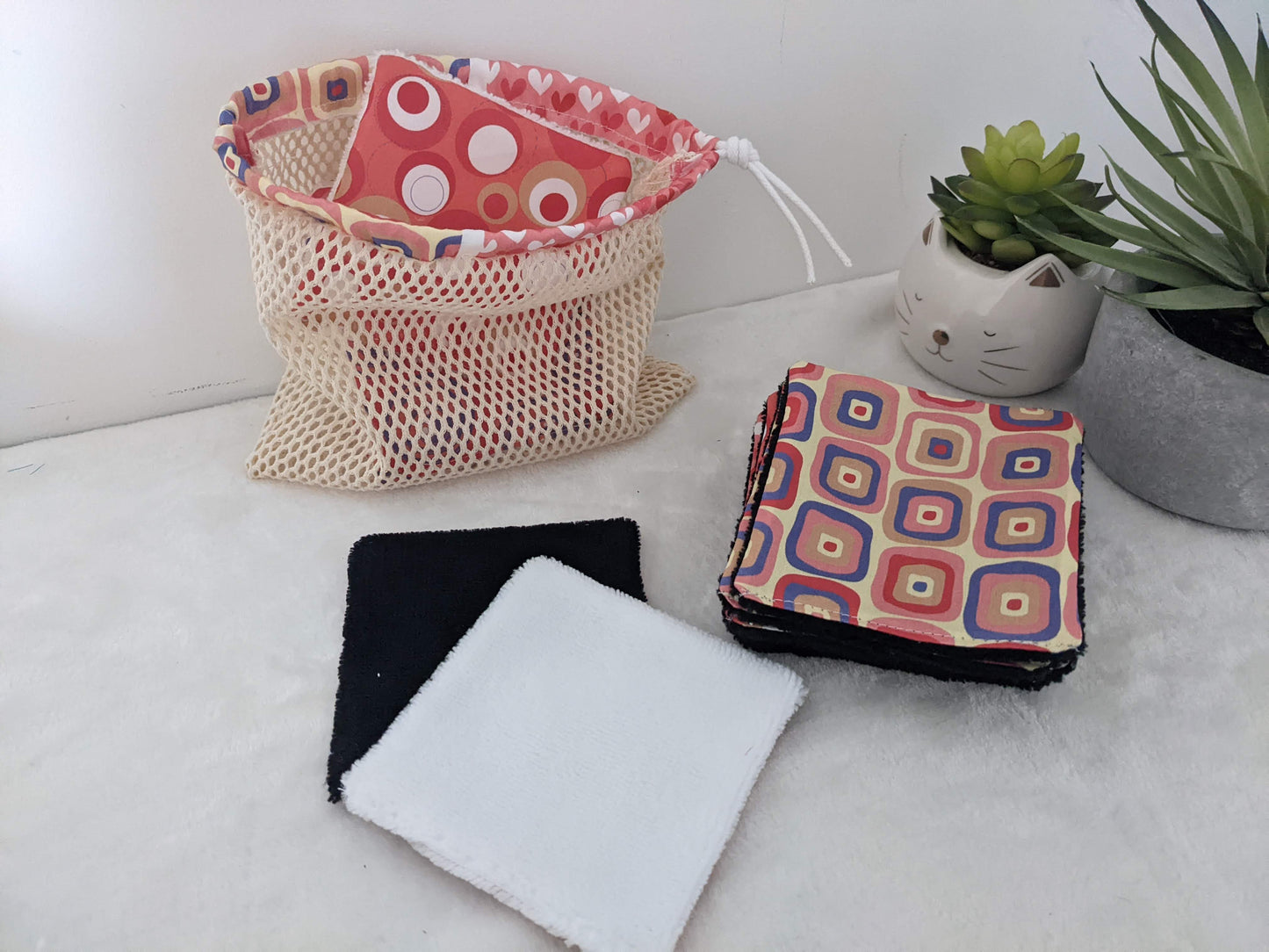 Lot de 8 lingettes lavables en coton BIO avec filet de rangement / lavage esprit seventies