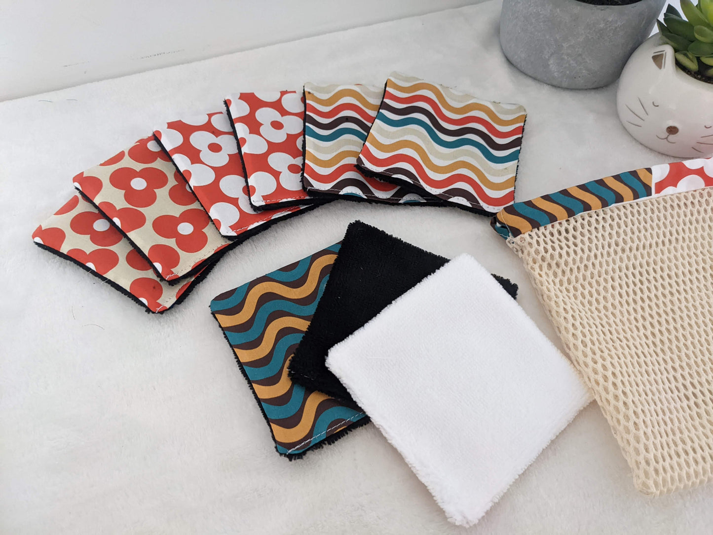Lot de 8 lingettes lavables en coton BIO avec filet de rangement / lavage esprit seventies